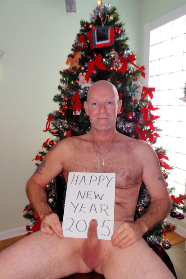 Free porn pics of Just a New Year message:-) 1 of 1 pics