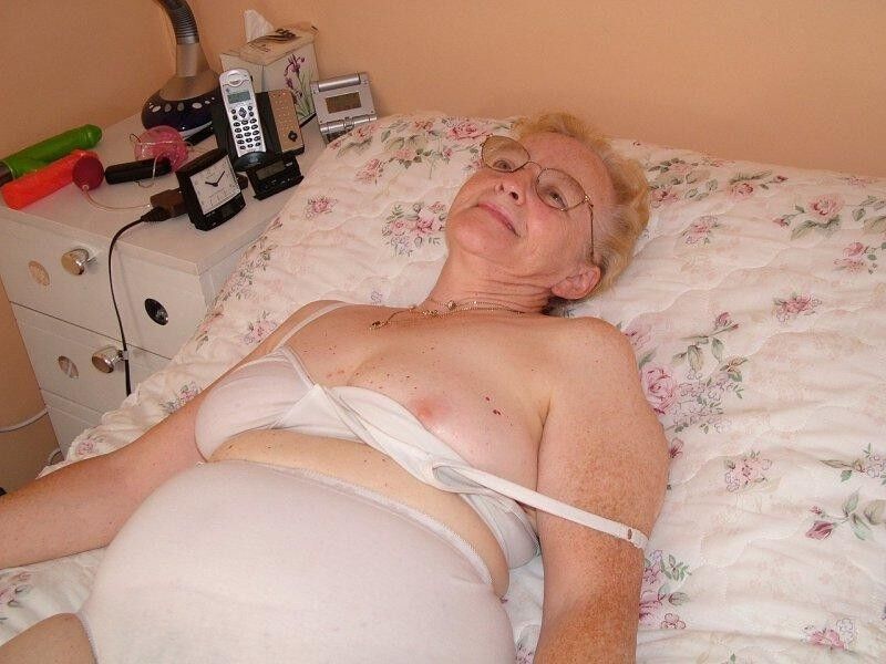 Free porn pics of Granny margaret. 3 of 8 pics