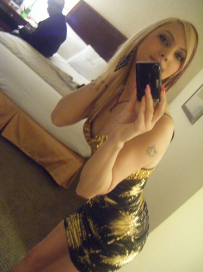 Free porn pics of Young sexy blonde amateur taking pictures of herself 4 of 70 pics