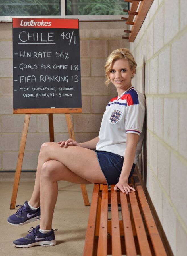 Rachel Riley Sexy Ass Hot Legs British Celeb Celebrity Porn Photo