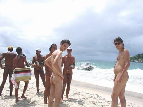 Free porn pics of Brazilian nudists 6 6 of 19 pics