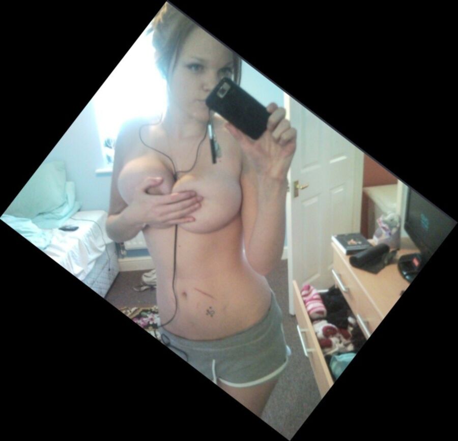Free porn pics of Niece Jacki's Big Boob selfies 9 of 14 pics