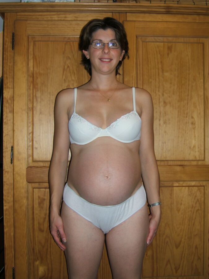 Free porn pics of Pregnant wife 4 of 21 pics