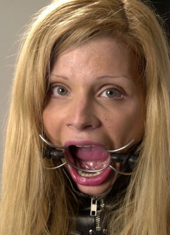 Free porn pics of Gagged women 45 9 of 650 pics