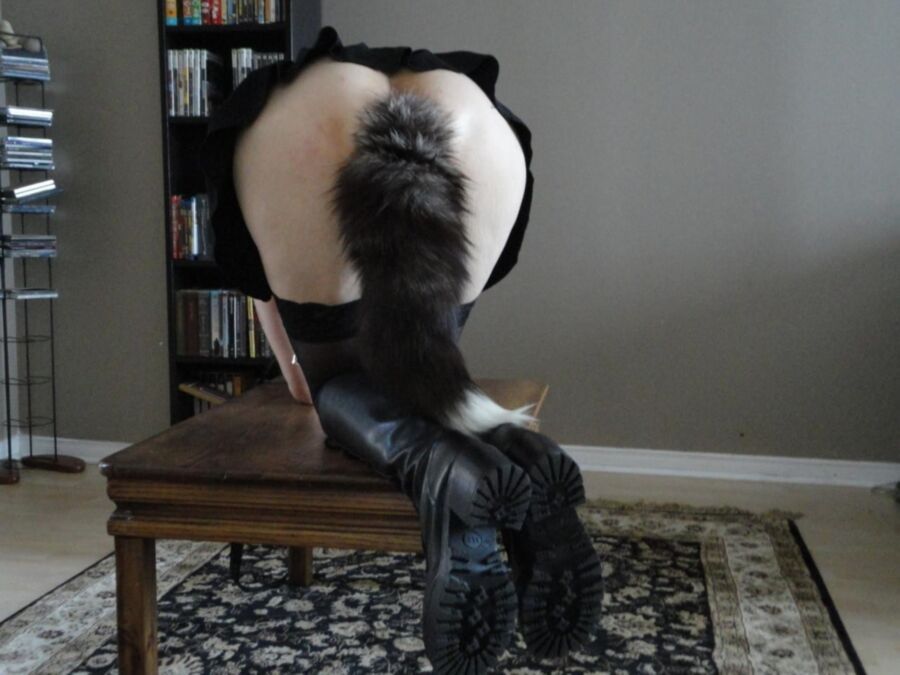 Free porn pics of Cosplay pussy-tails. 8 of 22 pics