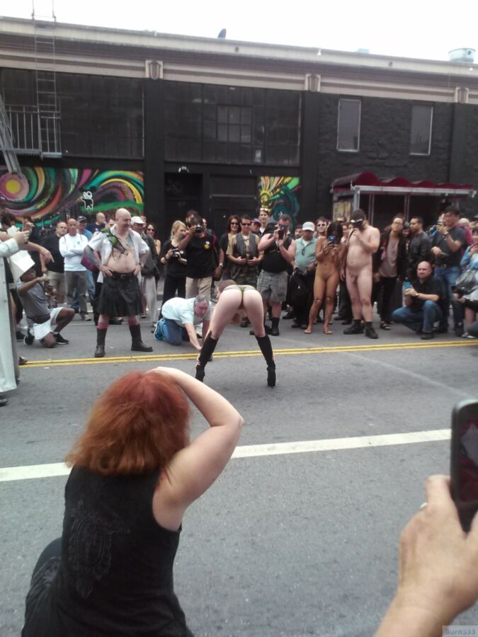 Free porn pics of Folsom Street Fair -6- 14 of 14 pics