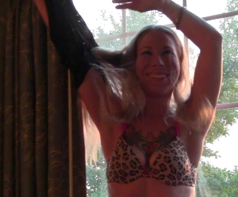 Free porn pics of Sweetie poses in the window. 7 of 28 pics