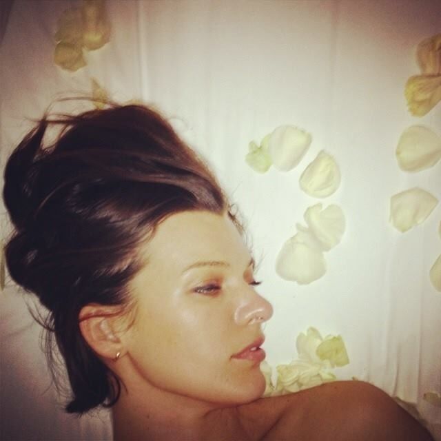 Free porn pics of Milla Jovovich 3 of 4 pics