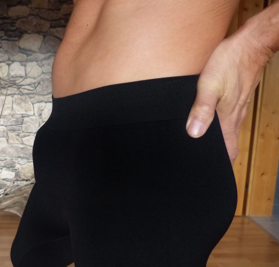 Free porn pics of black leggins 3 of 23 pics
