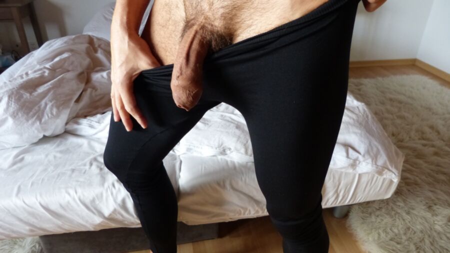 Free porn pics of black leggins 16 of 23 pics