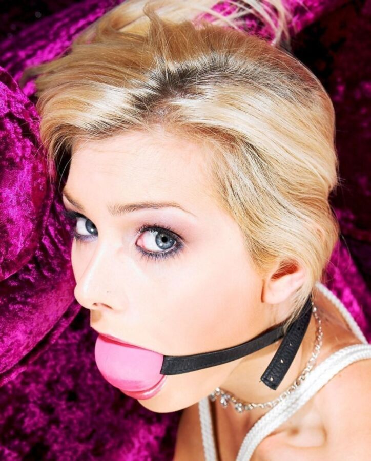 Free porn pics of Gagged women 58 10 of 30 pics