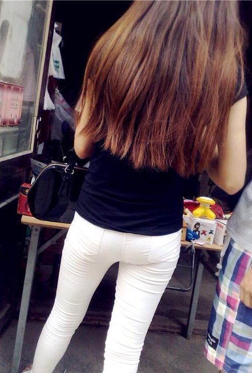 Free porn pics of 白色紧身裤（white tight trousers） 19 of 60 pics