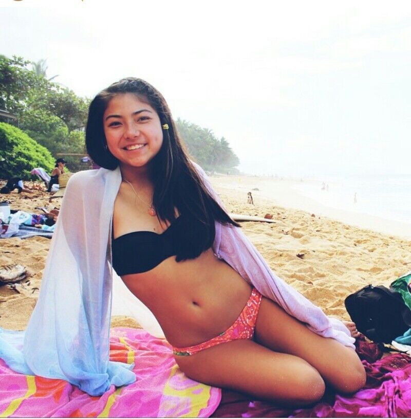 Hawaiian Teens 19