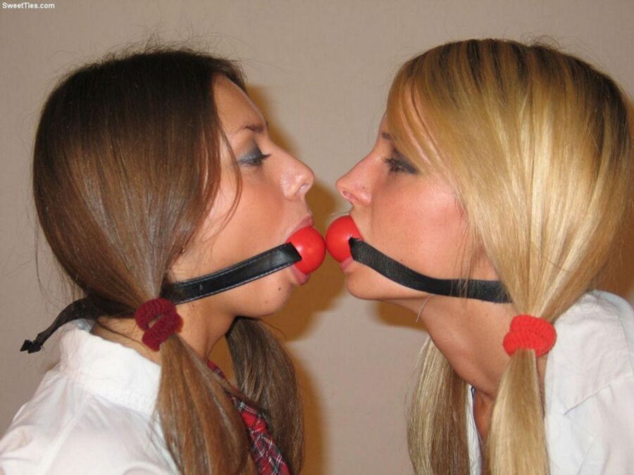 Free porn pics of Gagged women 70 13 of 36 pics