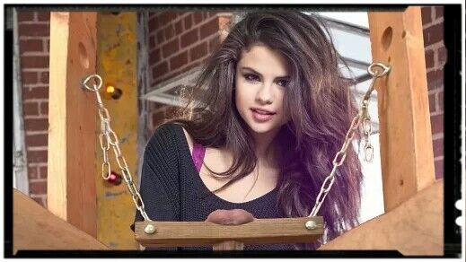 Free porn pics of Selena Gomez 7 6 of 20 pics