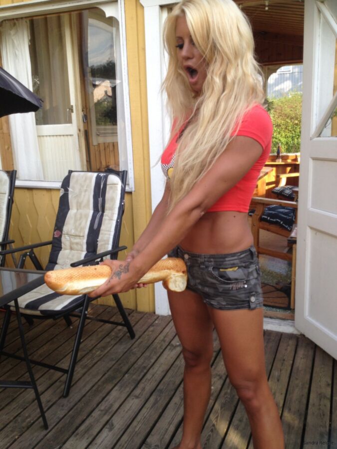 Free porn pics of Barbie does Bodybuilding! - Swedish & Shredded Sandra Reiche 10 of 100 pics