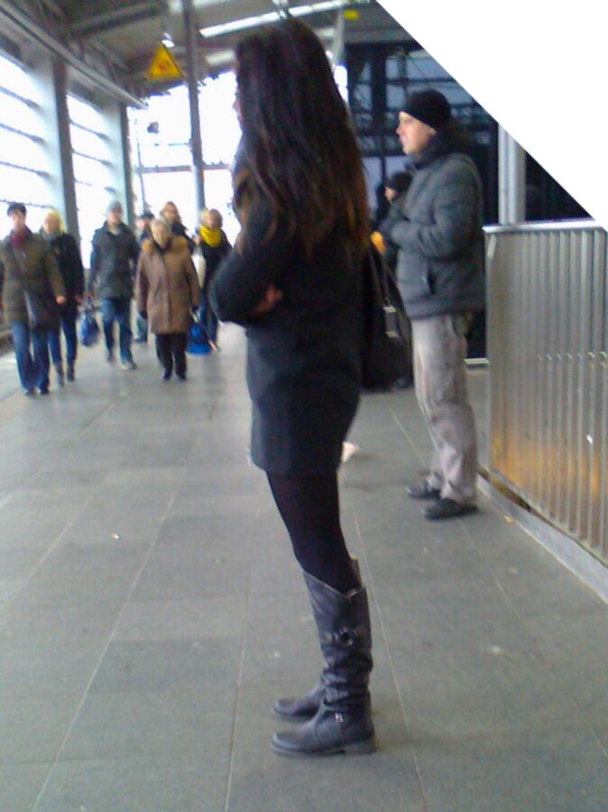 Free porn pics of candid pics 01/2015 (teen, babes, girls, sexy, boots, candids)  2 of 38 pics