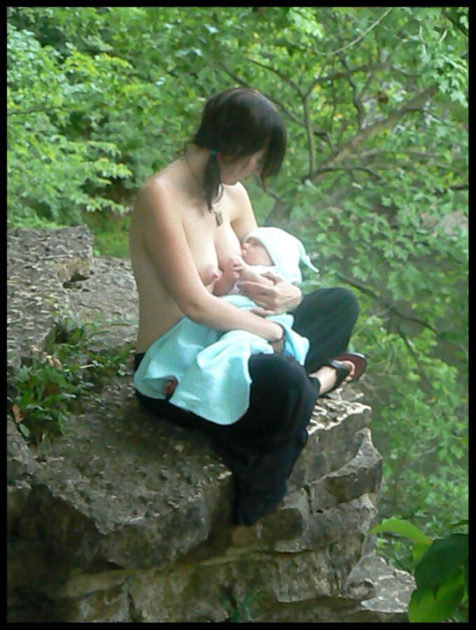 Free porn pics of Breastfeeding 1 11 of 17 pics