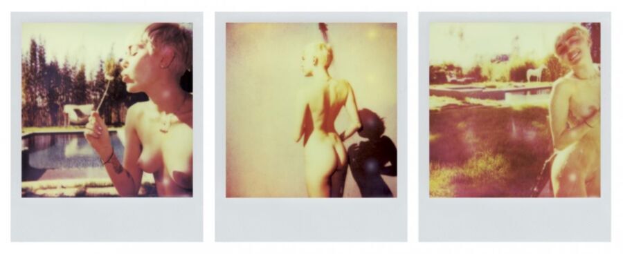 Free porn pics of Miley's rep 3 of 4 pics