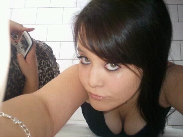 Free porn pics of Big faced slut Jailbait for Fakes and Tribute 13 of 24 pics