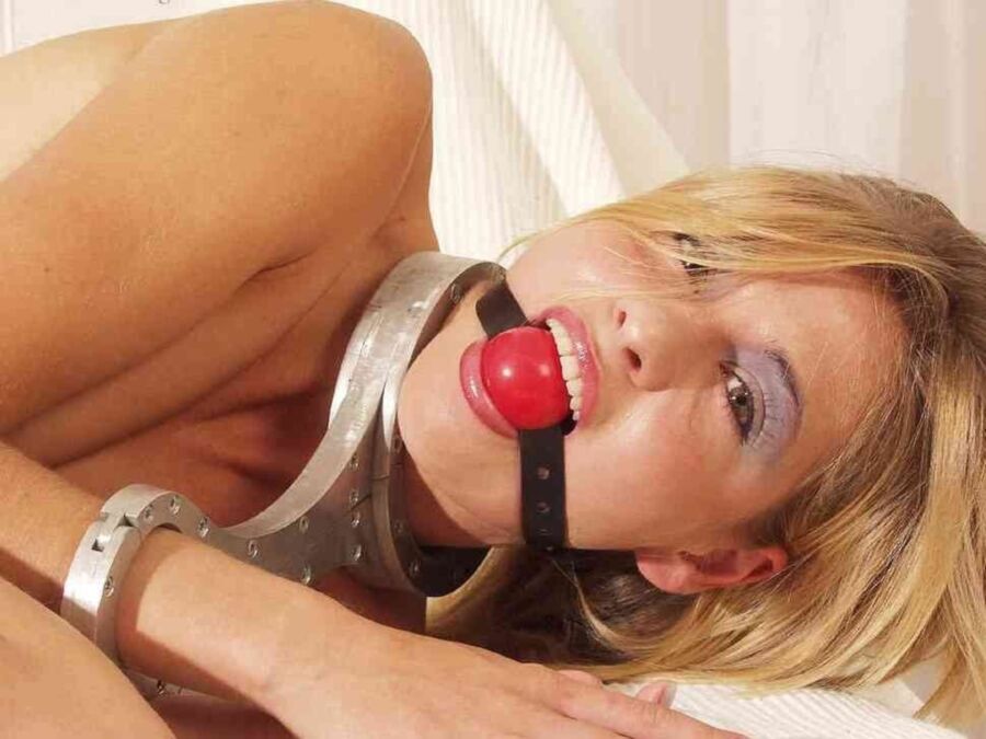 Free porn pics of Gagged women 78 19 of 50 pics