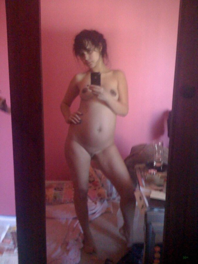 Free porn pics of pregnant selfies      P-P ¤ 14 of 118 pics