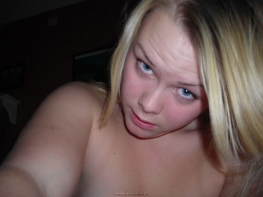 Free porn pics of Amateur Shaved Blonde Homemade 6 of 72 pics