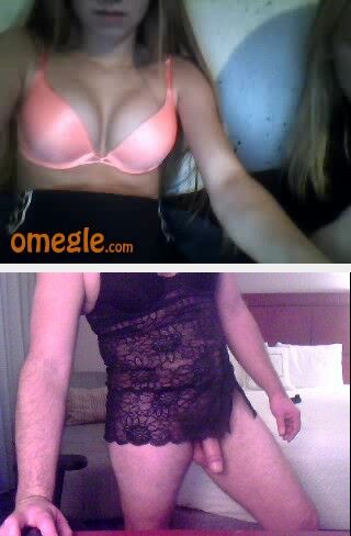Free porn pics of Playing on Omegle 8 of 15 pics