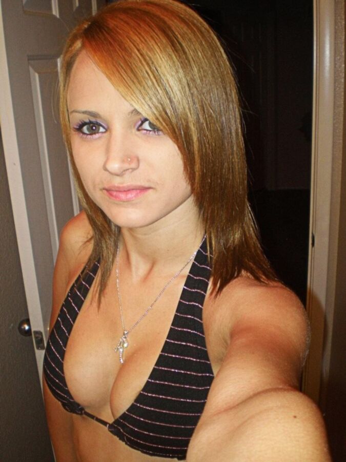 Free porn pics of Mystery girl. 18 of 26 pics