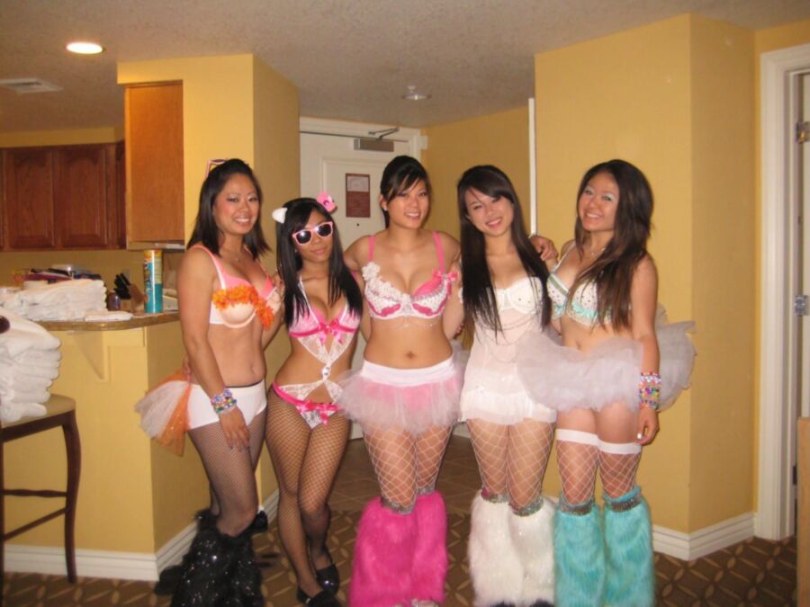 Free porn pics of Asian EDM girls showing some ass and tits. 1 of 30 pics