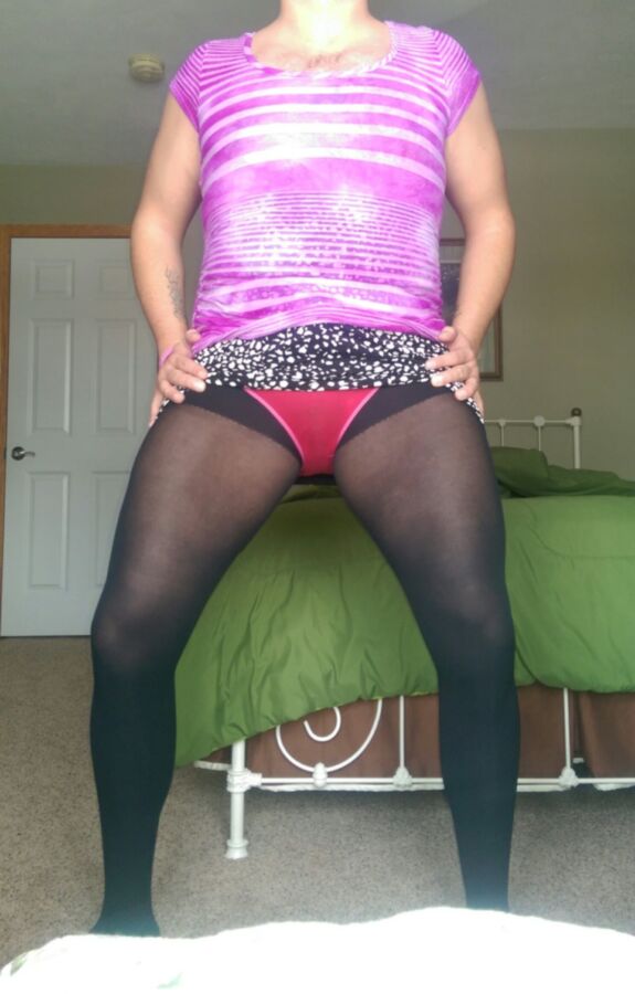 Free porn pics of sexy fat chubby sissy butt and belly 12 of 39 pics