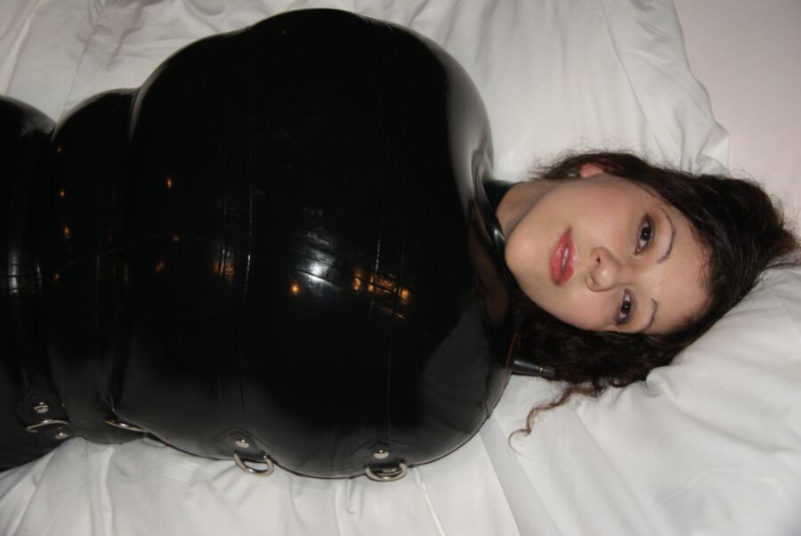 Free porn pics of Inflatable rubber cocoon 13 of 28 pics