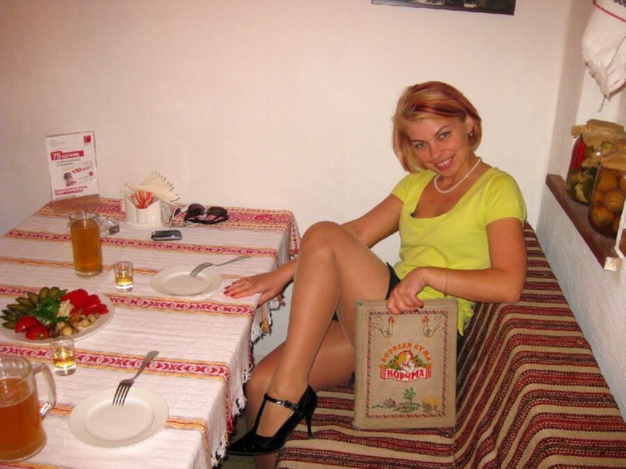 Free porn pics of Russian wife Tasha 8 of 36 pics