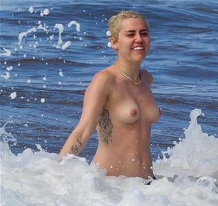 Free porn pics of Miley in Maui 13 of 15 pics