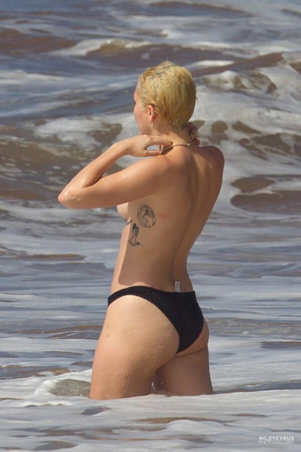 Free porn pics of Miley in Maui 8 of 15 pics