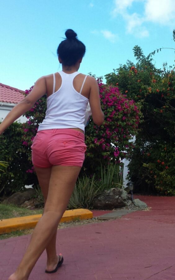 Free porn pics of Young Dominican Booty 2 of 3 pics