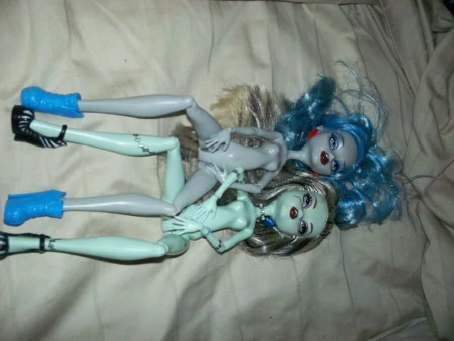 Free porn pics of Monster HIgh Due 10 of 66 pics
