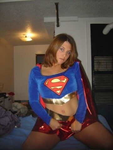Free porn pics of Supergirl  3 of 21 pics