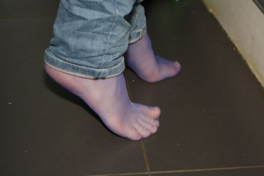 Free porn pics of blue feet are the best 7 of 157 pics