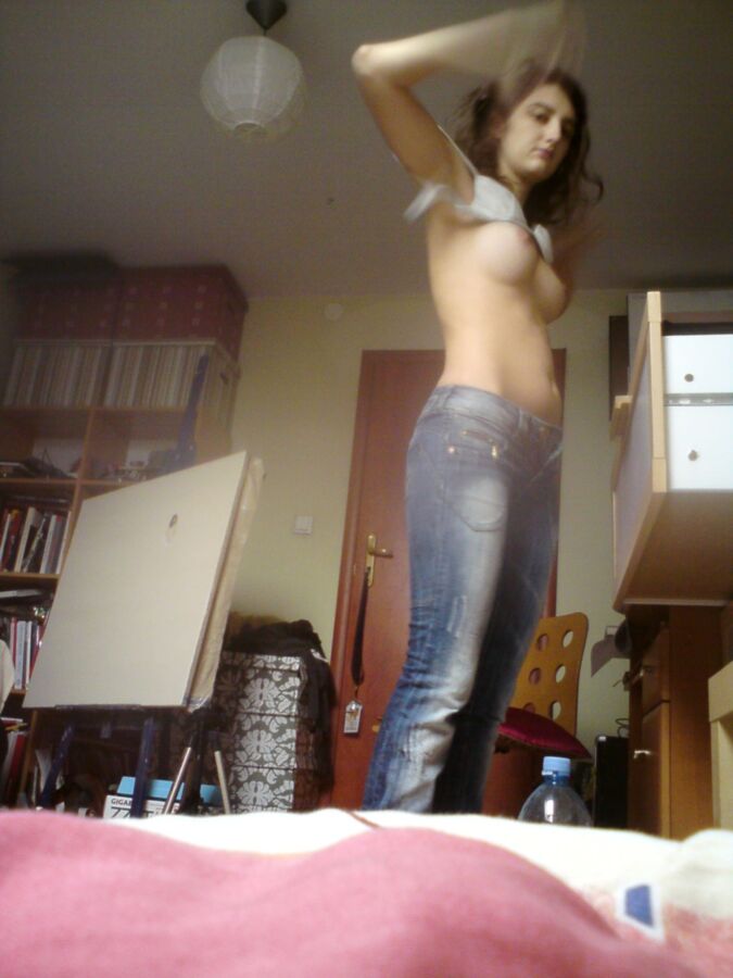 Free porn pics of Agata Polish webwhore showing tits  12 of 15 pics