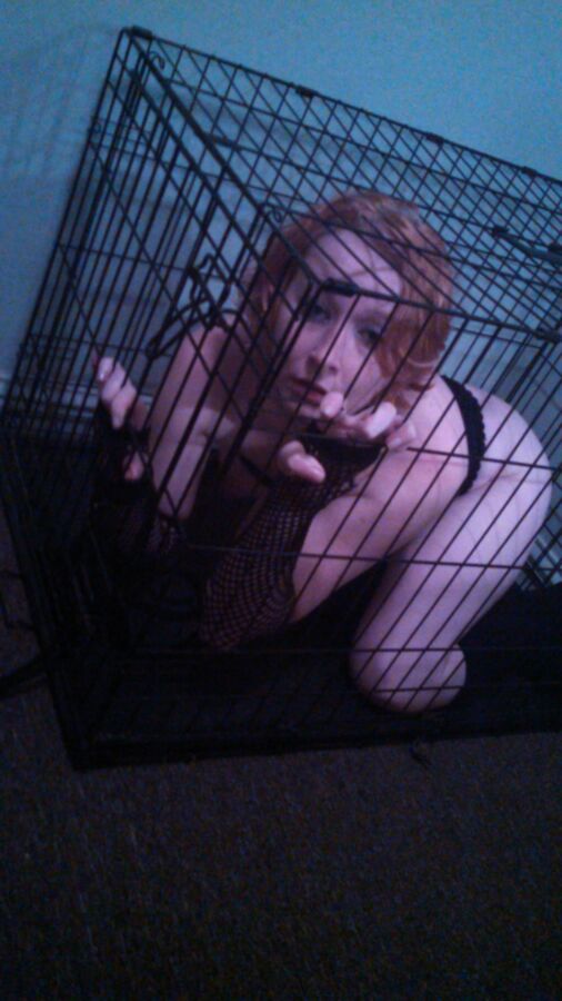 Free porn pics of CAGED KITTY ^_^ 1 of 5 pics
