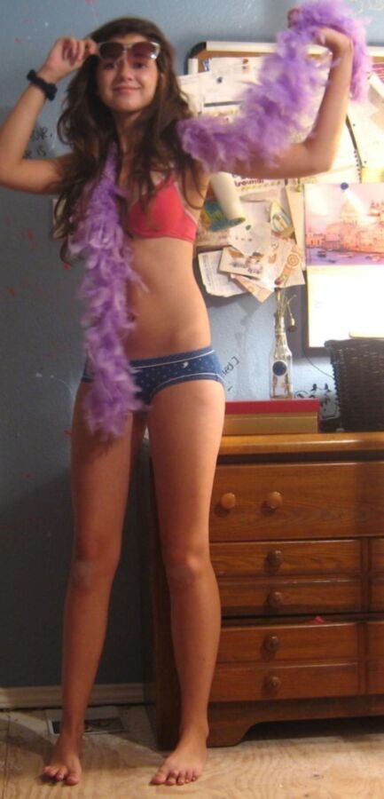 Teen Sexy Shemale Fucked