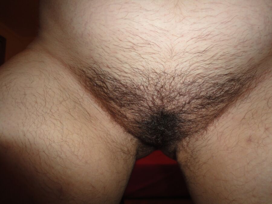 Free porn pics of hot hairy girlfriend 16 of 23 pics