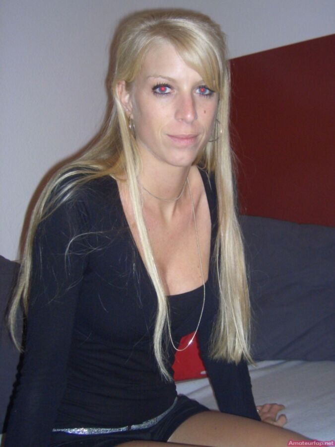 Free porn pics of Blonde Busty Ex-Girlfriend Rebecca 22 of 40 pics