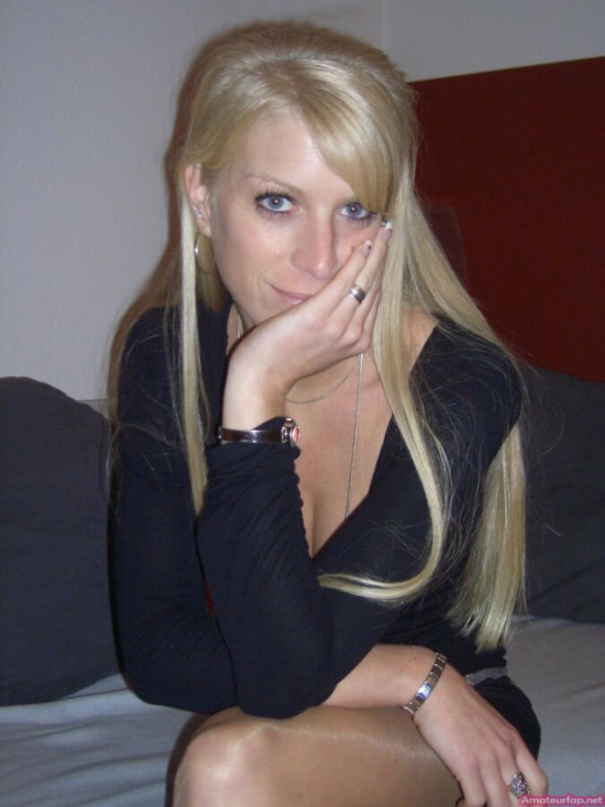 Free porn pics of Blonde Busty Ex-Girlfriend Rebecca 19 of 40 pics