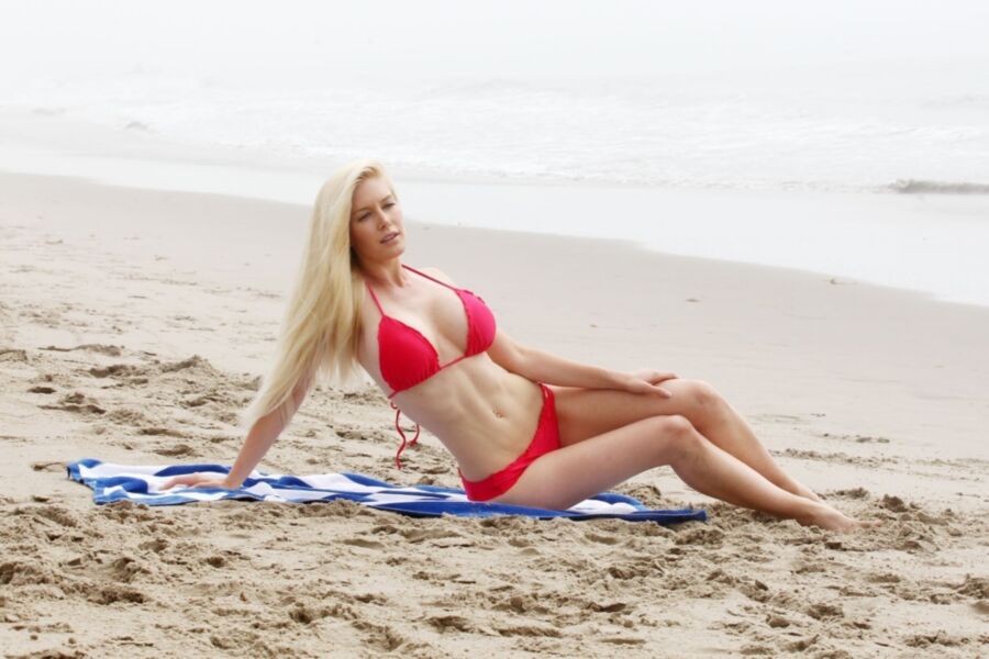 Free porn pics of Heidi Montag - Red Bikini 8 of 10 pics