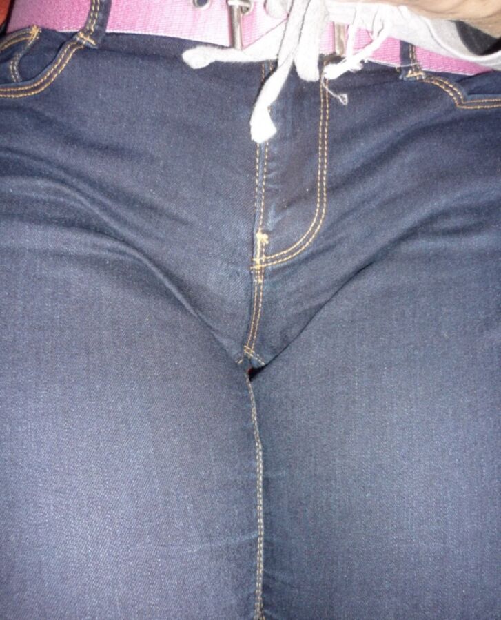 Free porn pics of Fully packed and Spread Jeans 2 of 4 pics