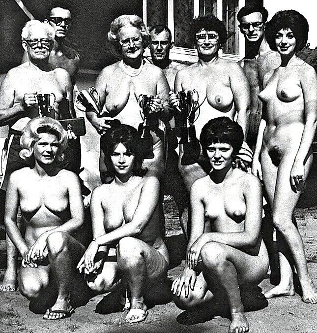 Free porn pics of Vintage nudists 19 of 50 pics