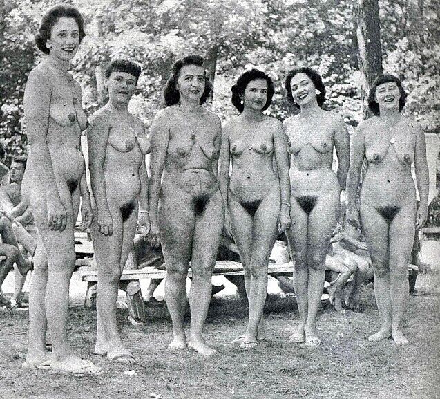 Free porn pics of Vintage nudists 22 of 50 pics