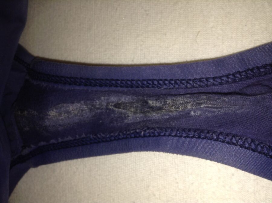 Free porn pics of used panties of coworker.. 10 of 11 pics